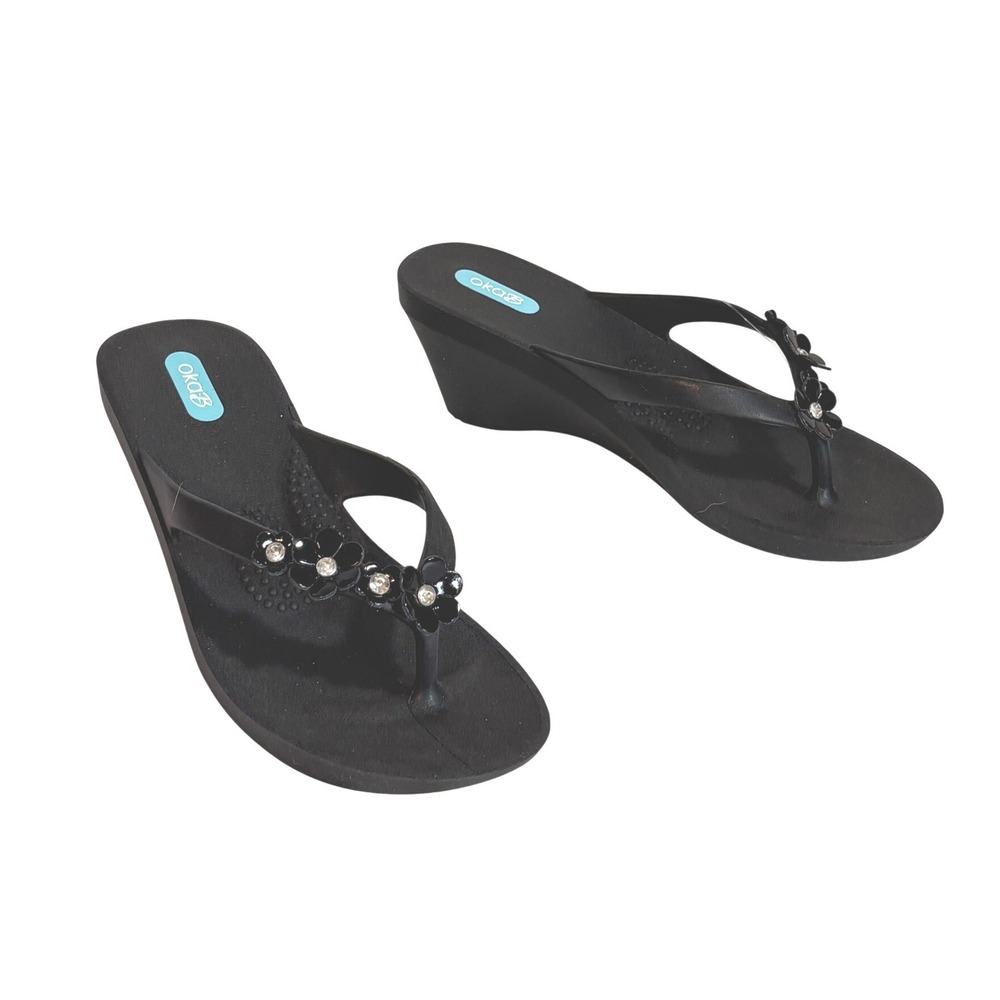 Oka-B Womens Black Floral Rhinestone Wedge Flip Flop Sandals NWT Size S 5.5-6.5